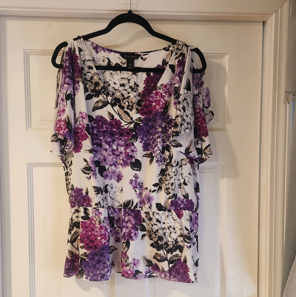 White House Black Market Purple and White Ruffled Blouse